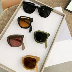 Mat Foldable Glasses